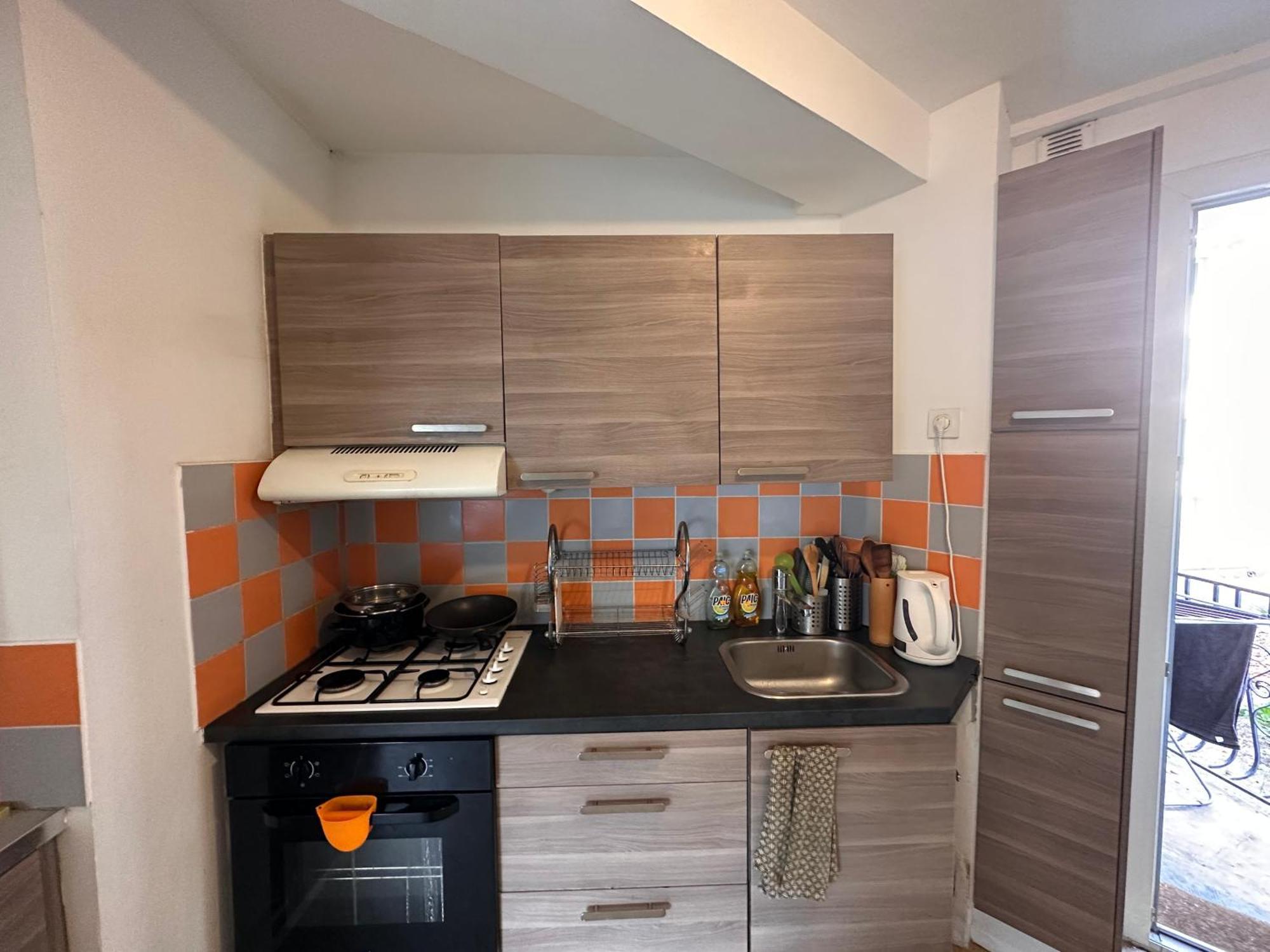 Chambres Dans Grand Appartement - Centre-Ville มงต์เปอลิเยร์ ภายนอก รูปภาพ