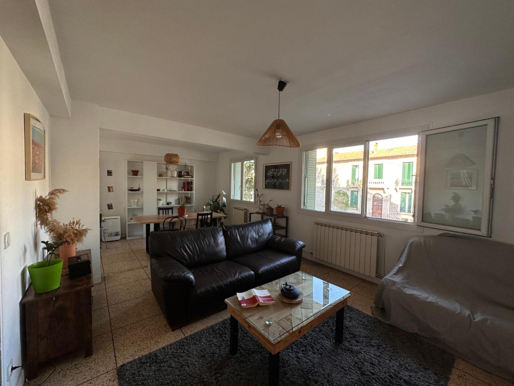 Chambres Dans Grand Appartement - Centre-Ville มงต์เปอลิเยร์ ภายนอก รูปภาพ
